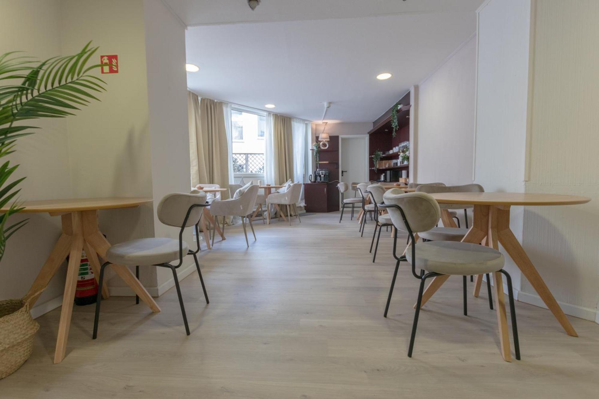 Hotel Doerenkamp Self-Check-In デュッセルドルフ エクステリア 写真